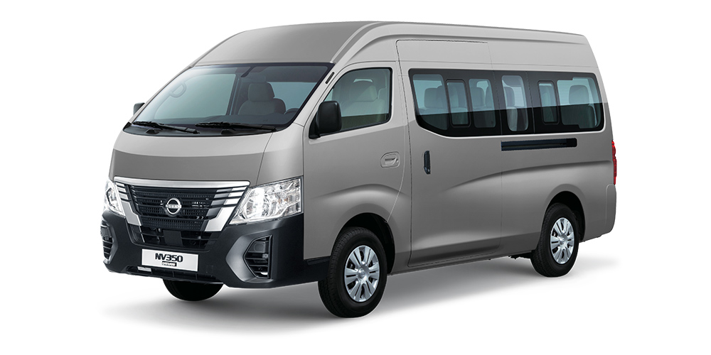 Nissan CINZENTO